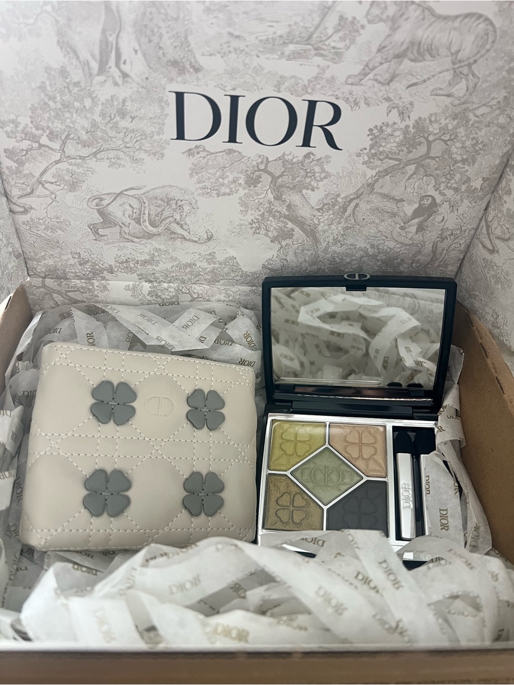 Dior Charmed Green Eyeshadow Palette with Clover Quilted Case